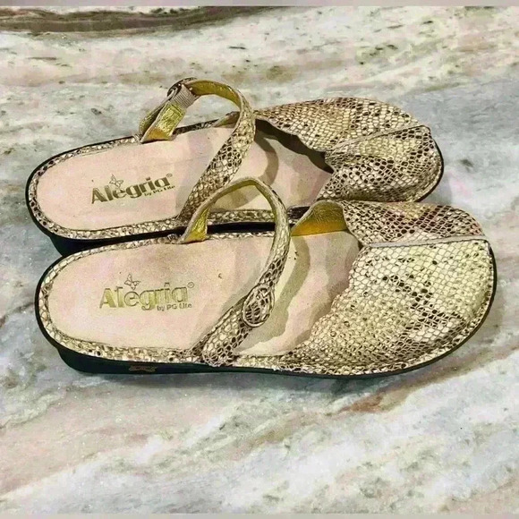 Women’s ALEGRIA Tuscany Snake print leather Mary Jane slip on. Size 41 - Picture 2 of 7